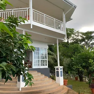 Hotel Beau